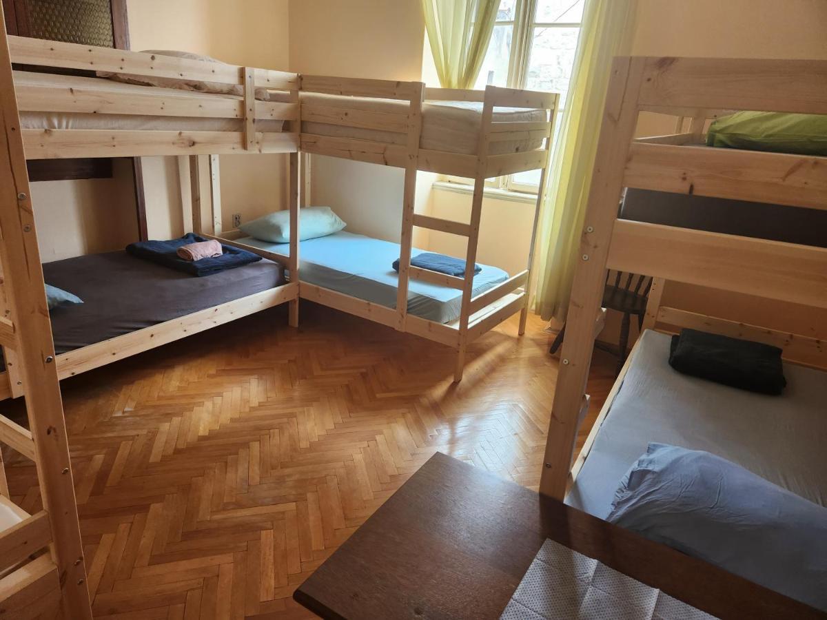 Rooms Dubai Сплит Экстерьер фото